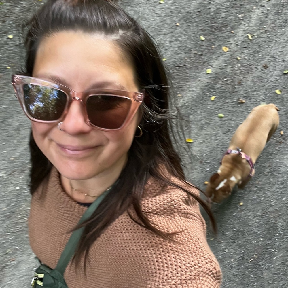 Meet your Posher, Jenn